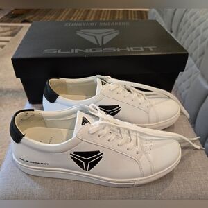 Women's Slingshot White and Black Sneakers Low-Top Size 9, Worn Once